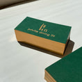 Load image into Gallery viewer, Edge Foil Business Cards (ColorPlan 18pt / 350gsm)